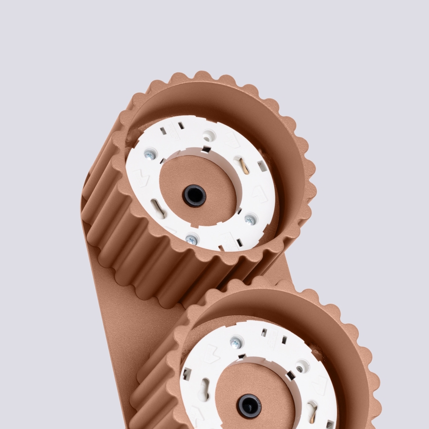 Spotarmatur AURA 2xGX53/10W/230V brun