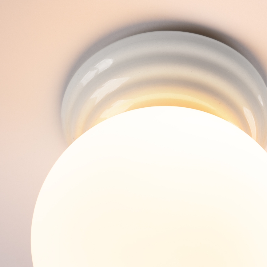 Taklampa för badrum ZORI 1xG9/8W/230V Ø 12 cm IP44 vit