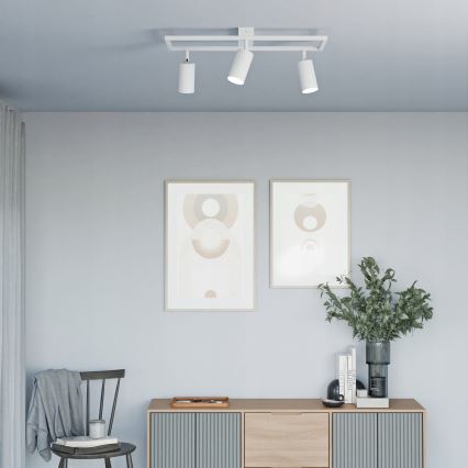 Spotarmatur 3x GU10, 30W, 230V, vit