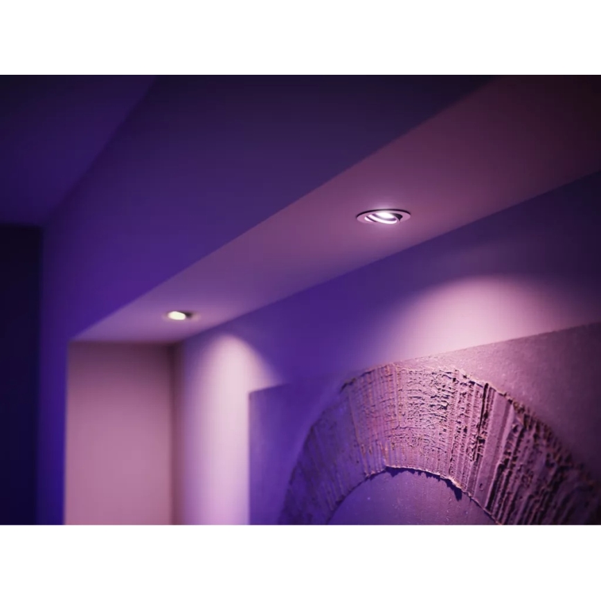 Startpaket Philips Hue WHITE AND COLOR AMBIANCE 3xGU10/4,2W/230V 2200-6500K + Hue Bridge