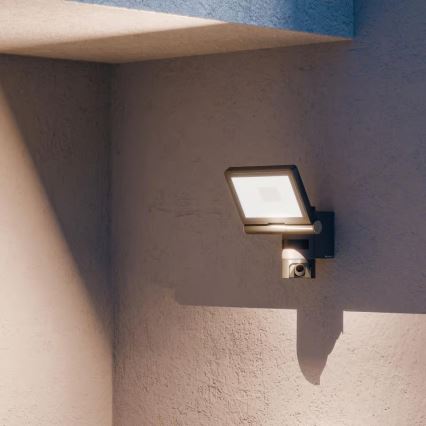 Steinel 092603 - LED-strålkastare med rörelsesensor och kamera LED/21W/230V IP44