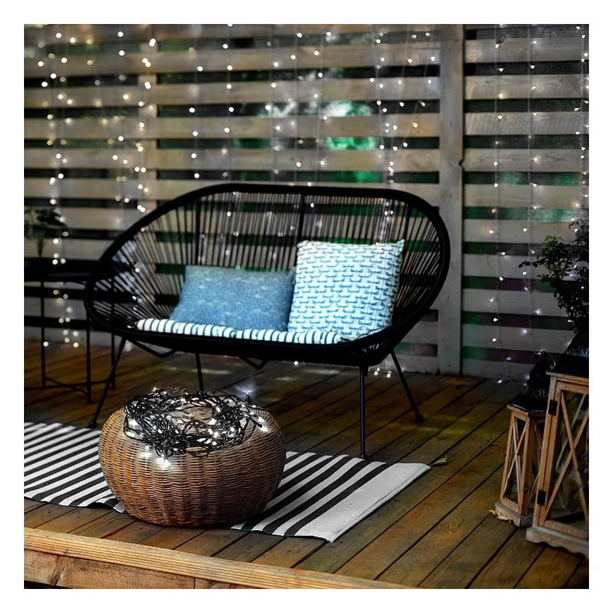 LED utomhus julkedja  50xLED/8 funktioner 8m IP44 kall vit 