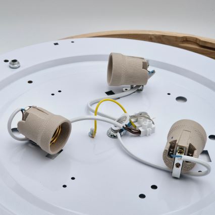 Taklampa i ek med 3xE27/60W/230V, diameter 47,5 cm