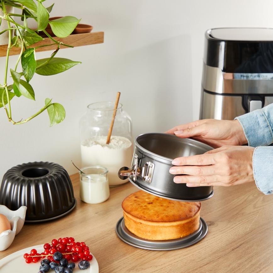 Tefal - Set med bakformar till KAISERs varmluftsfritös