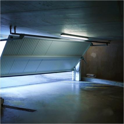 Tekniskt lysrörsarmatur HERMIC T8 2xG13/18W/230V IP65