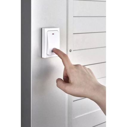 Trådlös ringklocka för vägguttag 230V IP44 vit