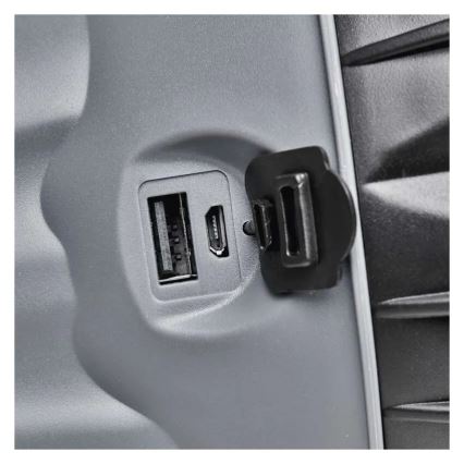 Uppladdningsbar LED-ficklampa LED/3,7V 4000 mAh