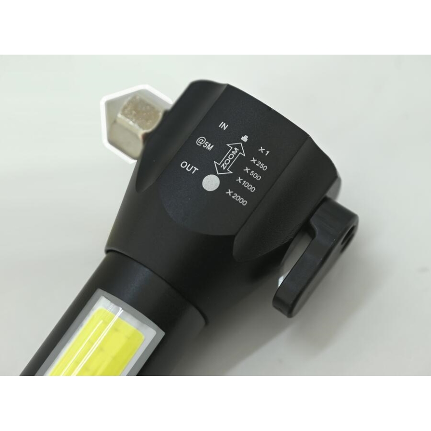 Uppladdningsbar LED-ficklampa LED/3W/5V 200 lm 1200 mAh