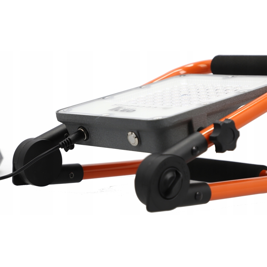 Uppladdningsbar LED-reflektor med stativ LED/50W/3,2V 4500K 5000 mAh IP65 orange