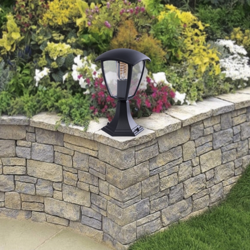 Utomhuslampa FOX 1xE27/40W/230V IP44 svart