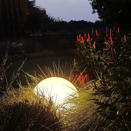 Utomhuslampa GLOBO 1xE27/60W/230V Ø 30 cm IP44