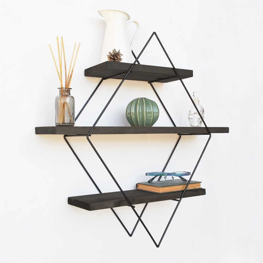 Vägghylla 60x60 cm gran