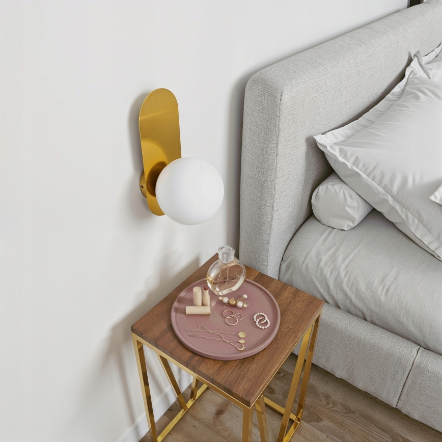 Vägglampa 1xE27/40W/230V guld/vit