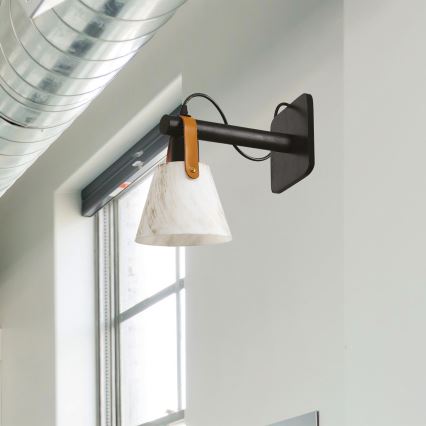 Vägglampa 1xE27/40W/230V vit