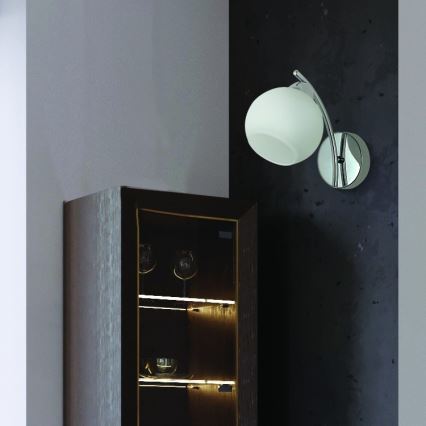Vägglampa AMOS 1xE27/40W/230V skinande krom