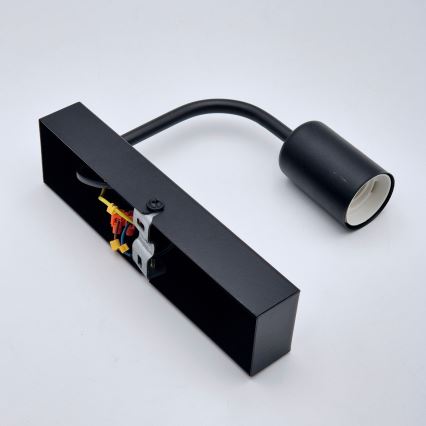 Vägglampa ASTRID 1xE27/60W/230V matt svart