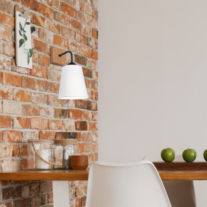 Vägglampa LULA 1xE27/60W/230V ek