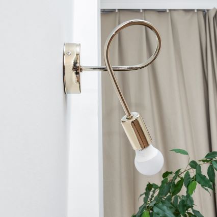 Vägglampa OXFORD 1xE27/15W/230V guldfärgad