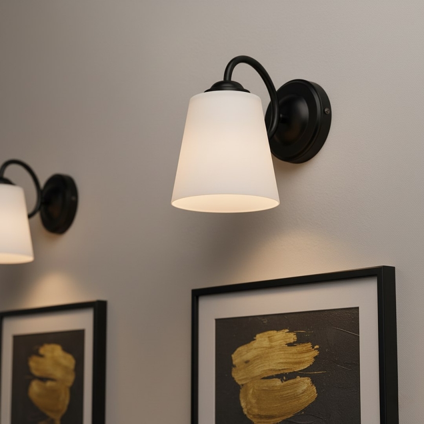 Vägglampa PAFOS 1xE27/15W/230V svart