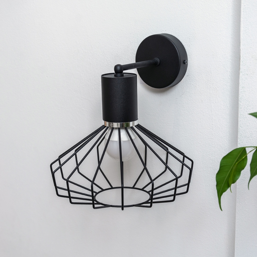 Vägglampa SOLANO 1xE27/15W/230V svart/blank krom