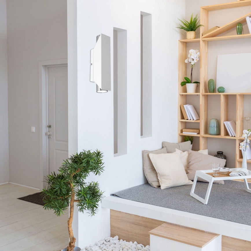 Vägglampa WALL 2xGU10/8W/230V vit/skinande krom