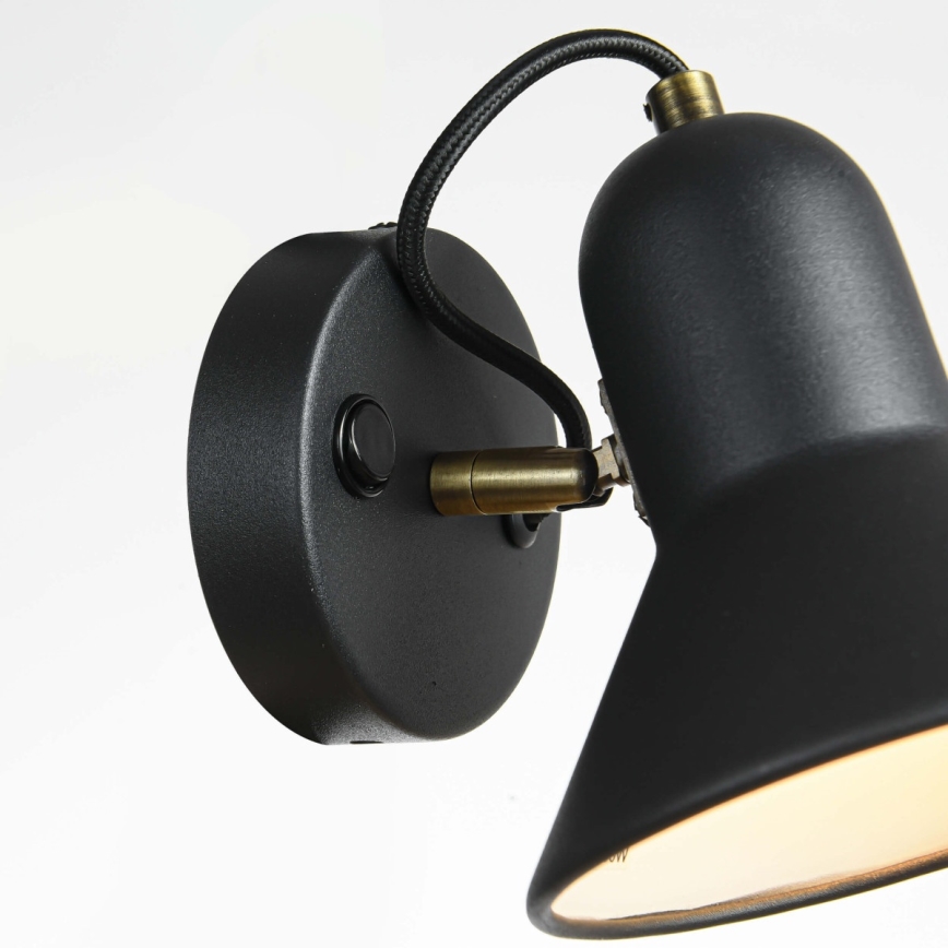 Väggspot ASTAMA 1xE27/40W/230V svart/mässing