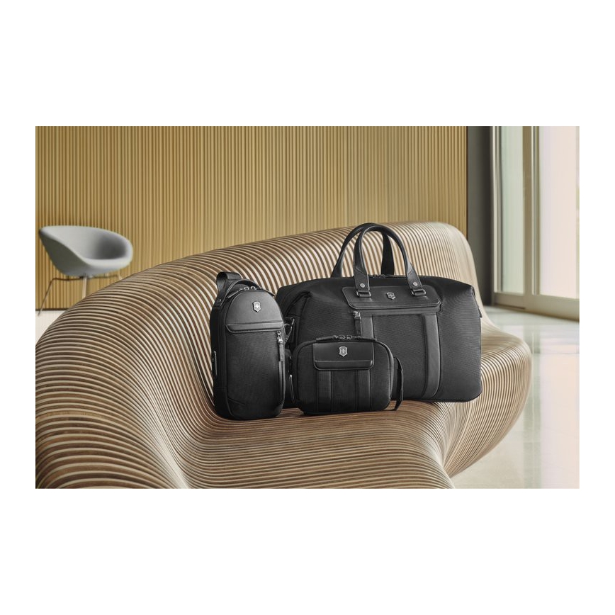 Victorinox - Axelväska Architecture Urban2 2 l svart