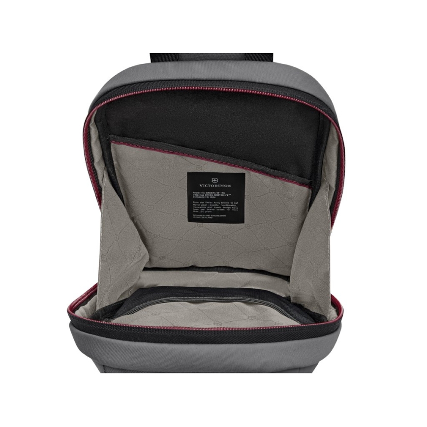 Victorinox - Axelväska Travel Essentials 5 l grå