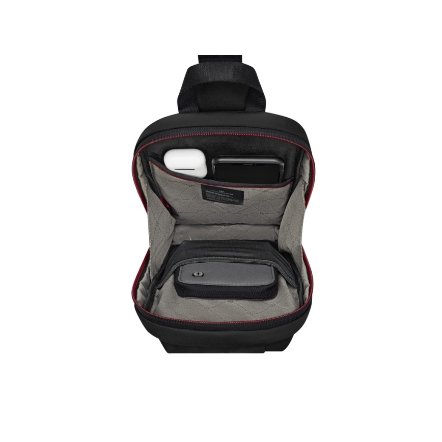 Victorinox - Axelväska Travel Essentials 5 l svart