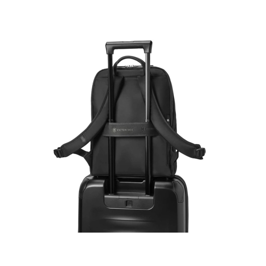 Victorinox - Ryggsäck Victoria Signature Deluxe 18 l svart