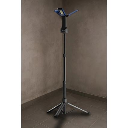 Viking - Uppladdningsbar LED-strålkastare med stativ 3xLED/5V IPX4 7000 lm 4000 mAh