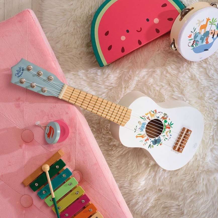 Vilac - Barnens trägitarr Djur från världen Sarah Betz