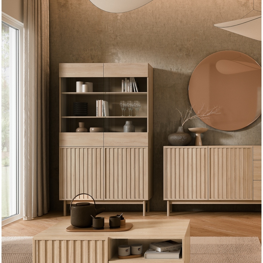 Vitrinskåp KIOTO 106x183x37 cm Cremona-ek/glas