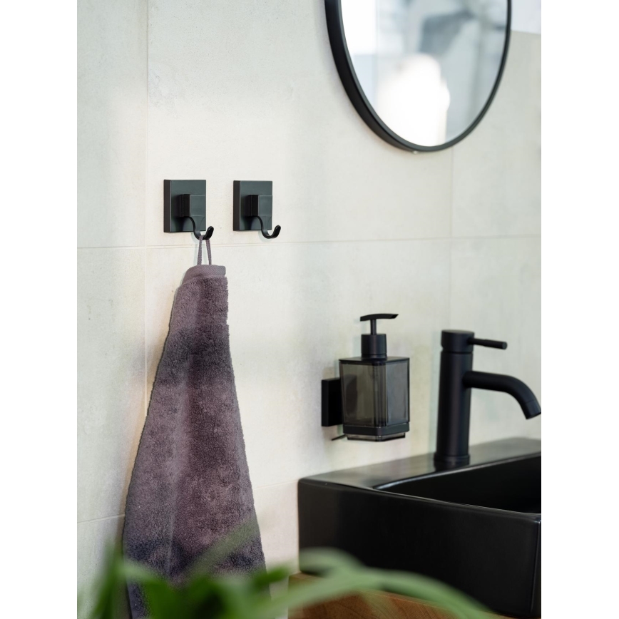 WENKO 71444800 - Tvåldispenser VACUUM-LOC QUADRO ED 7,5x16 cm svart