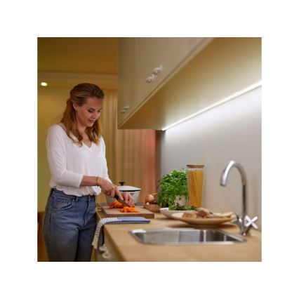 WiZ - LED RGBW Dimbar slinga 1m LED/11W/12V 2700-6500K Wi-Fi