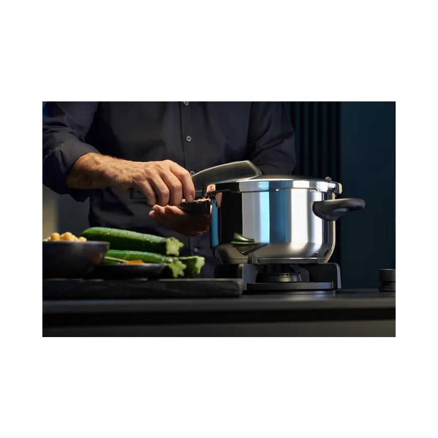 WMF - Tryckkokarset 8,5 l + 4,5 l PERFECT i rostfritt stål