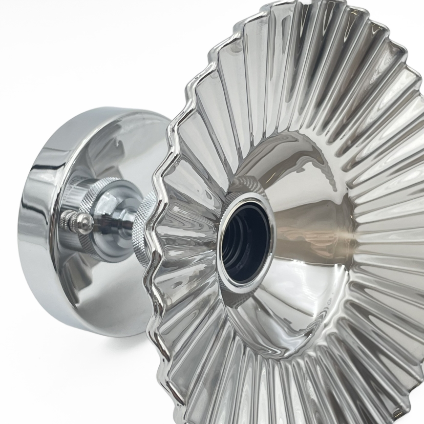 Ytmonterad taklampa TRISH 1xE27/15W/230V blank krom/röktonad svart