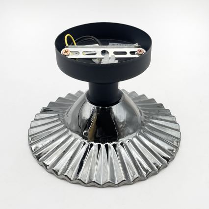 Ytmonterad taklampa TRISH 1xE27/15W/230V svart/rökfärgad